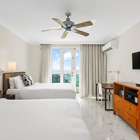 Апартаменты Biarritz Studio - Beautiful Ocean View Studio Сан-Хуан Экстерьер фото