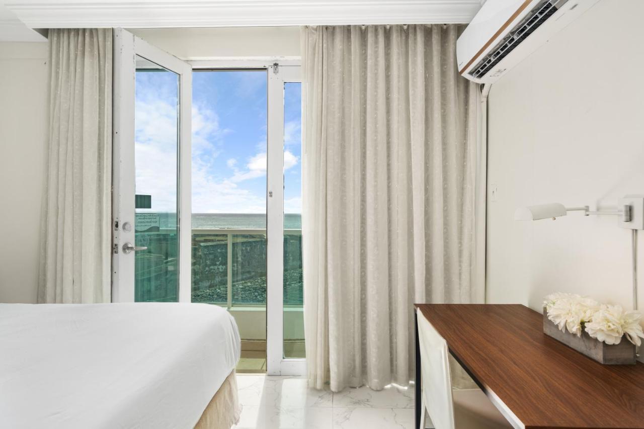 Апартаменты Biarritz Studio - Beautiful Ocean View Studio Сан-Хуан Экстерьер фото
